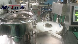 Máquina automática de llenado y tapado de tubos de ensayo de laboratorio