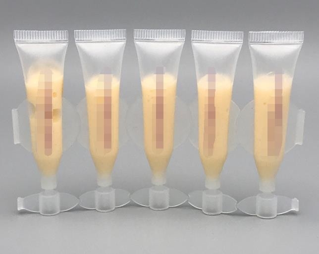 Máquina semiautomática de llenado y sellado de tubos blandos ultrasónicos para filas de tubos blandos