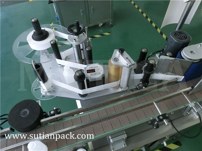 Máquina automática de etiquetado de botellas para etiquetado preciso de bajo costo con mantenimiento fácil