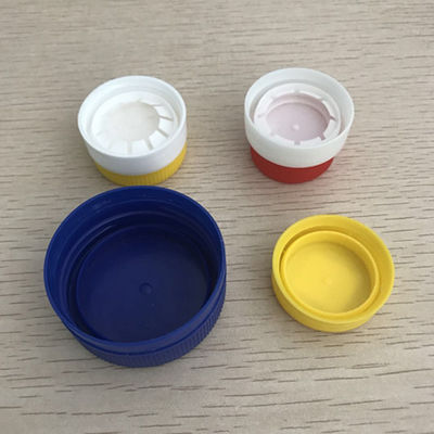 El presionar y tapón de tuerca de la máquina del tornillo automático linear de la botella de la suspensión que capsula